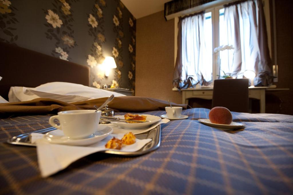 Hotel Locanda Stendhal Colorno Værelse billede